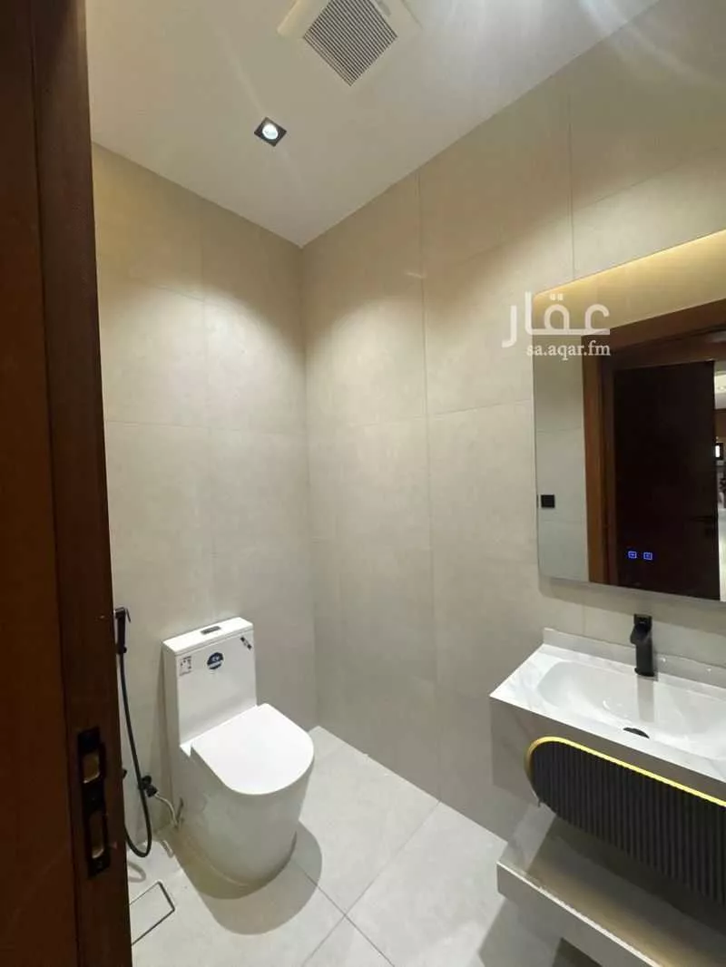 3 bedroom apartment in Al Salamah 11