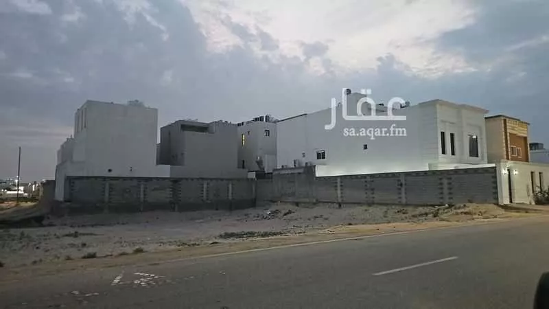 أرض 875 م² في السيف 3