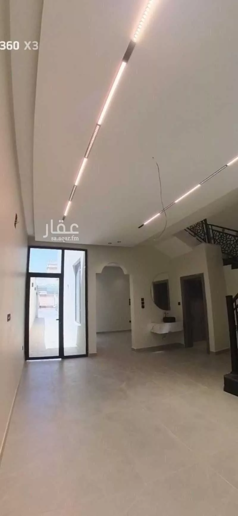 فيلا 5 غرف في ضاحية الملك فهد 9