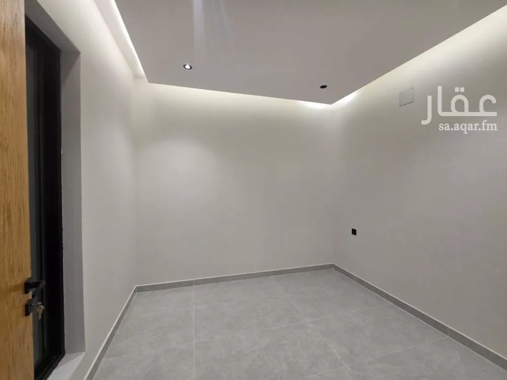4 bedroom floor in Dahiat Namar 6