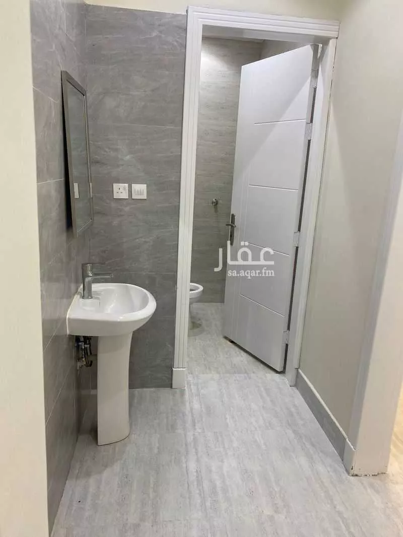 دور 6 غرف في عكاظ 23