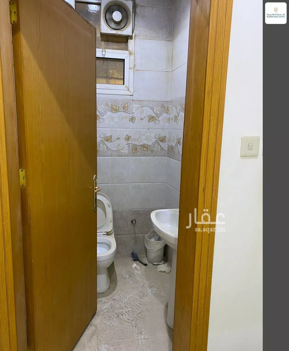 مكتب 3500 م² في المروة 12