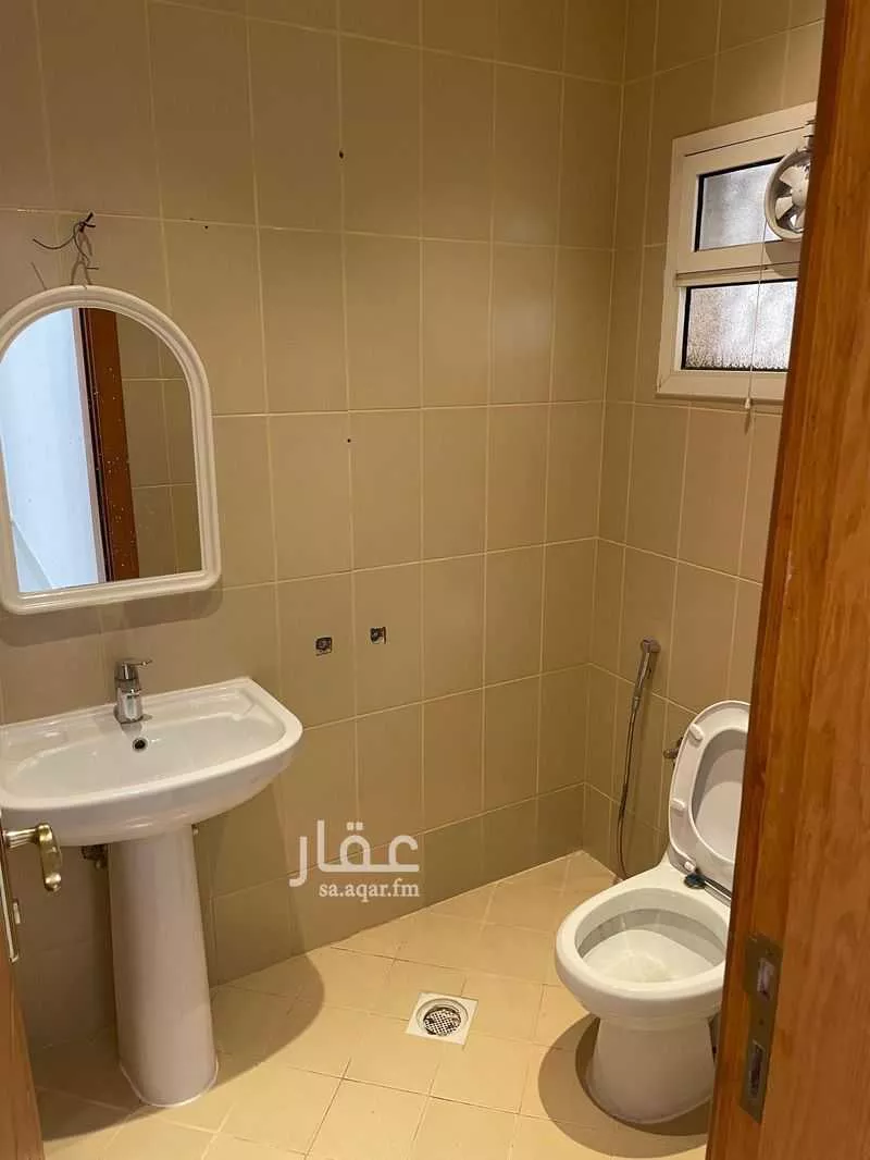 مكتب 100 م² في المعذر الشمالي 3