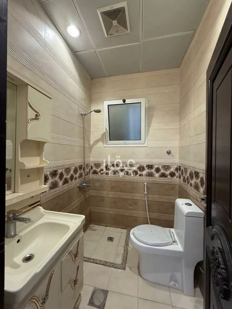 7 bedroom villa in Al Yaqout 9