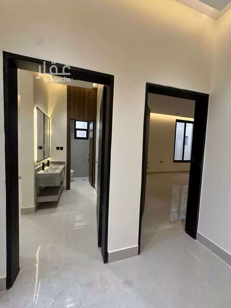 4 bedroom floor in Al Maizilah 4