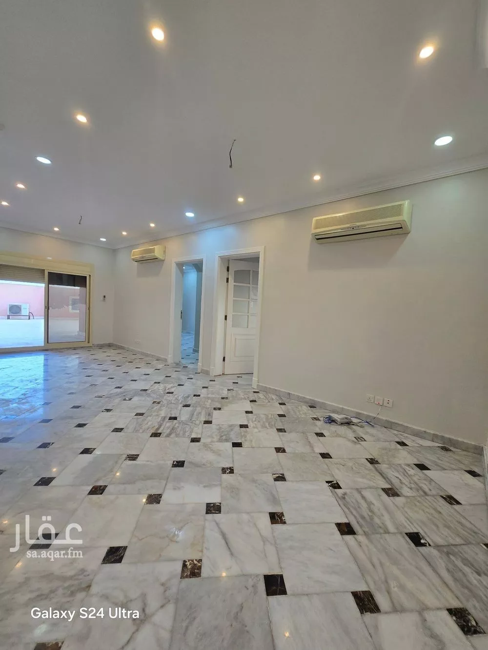 4 bedroom apartment in Al Yaqout 12