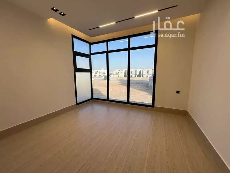 فيلا 6 غرف في الرمال 6