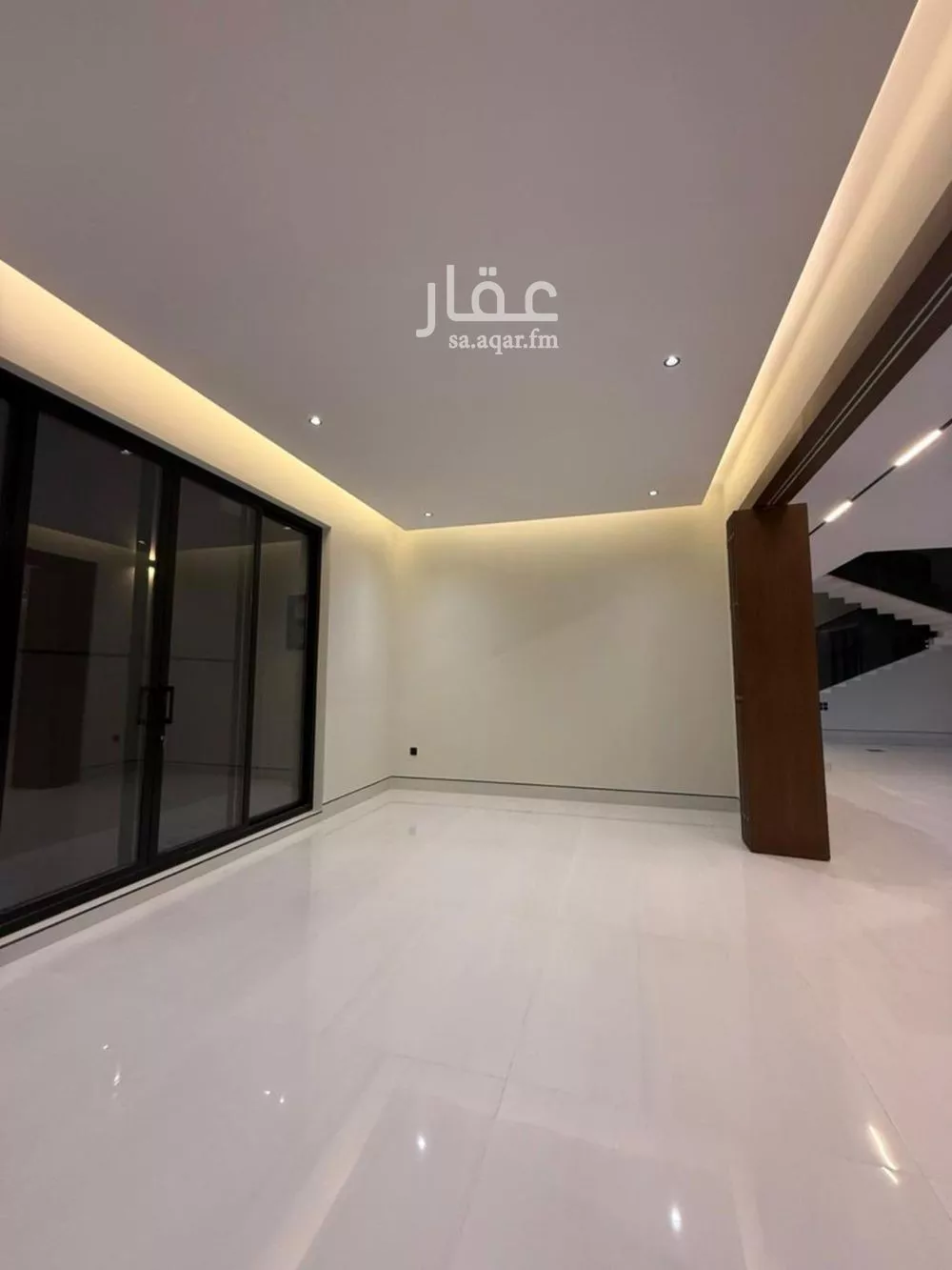فيلا 7 غرف في المهدية 12