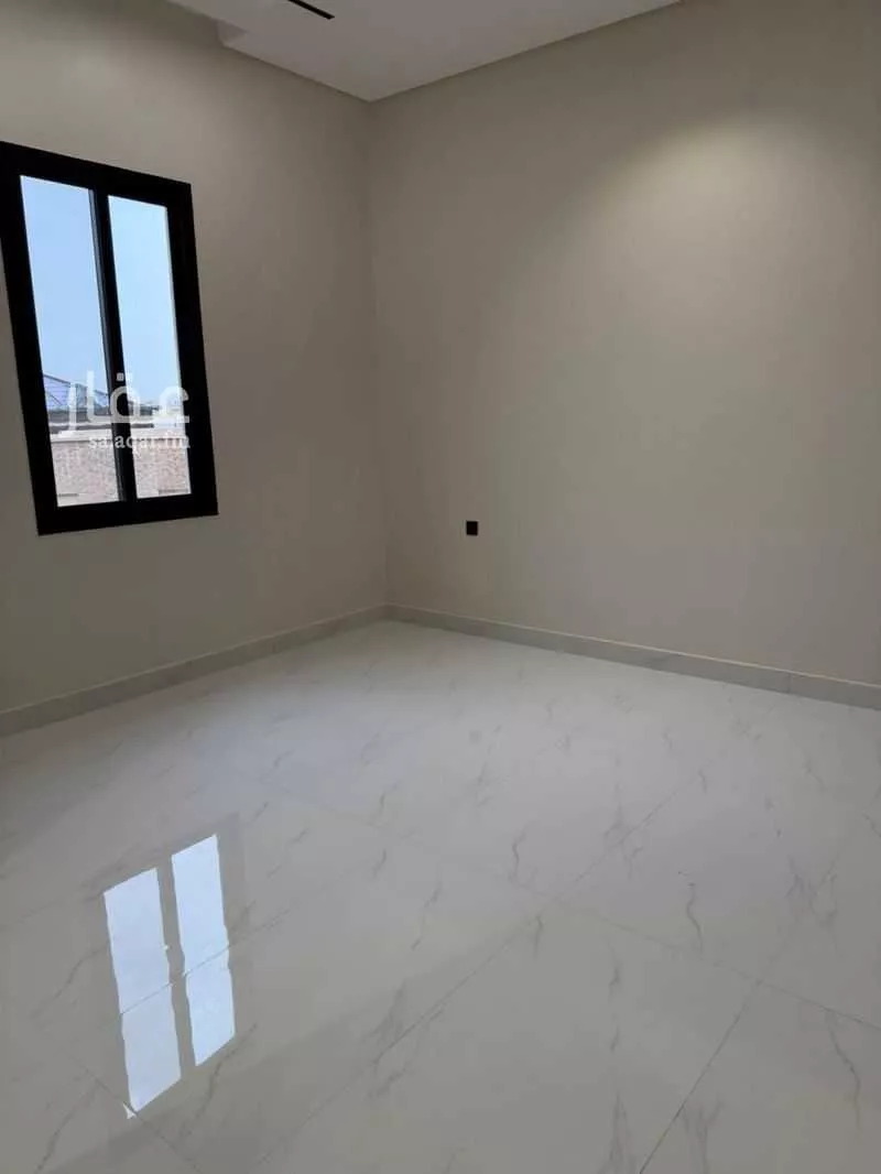 4 bedroom floor in Al Khaleej 3