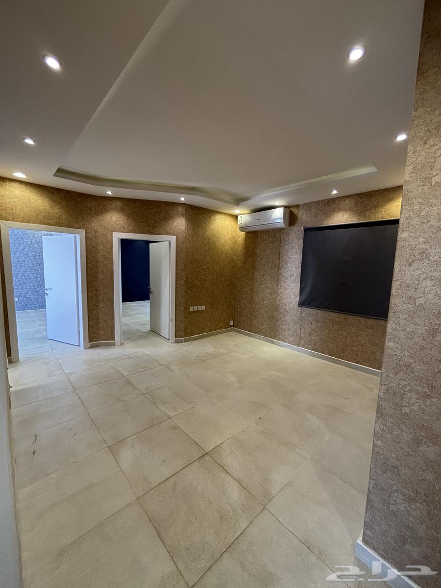3 bedroom apartment in Al Yasmin 4