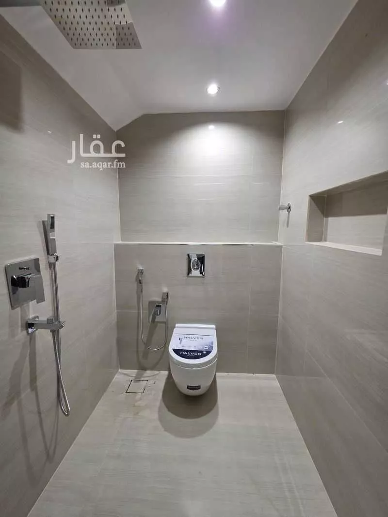 6 bedroom villa in Al Nahda 16