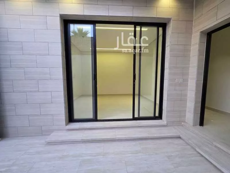 6 bedroom villa in Al Nahda 6