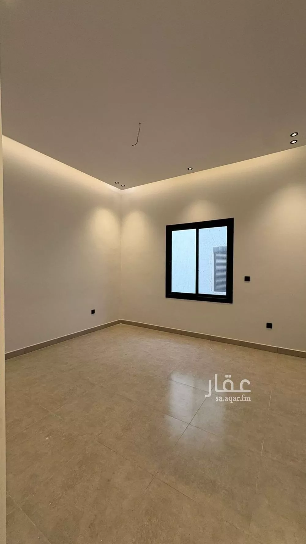 5 bedroom apartment in Al Manar 4