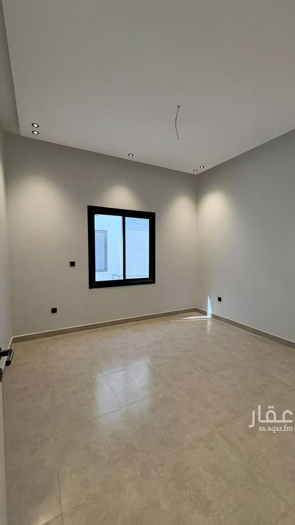 5 bedroom apartment in Al Manar 6