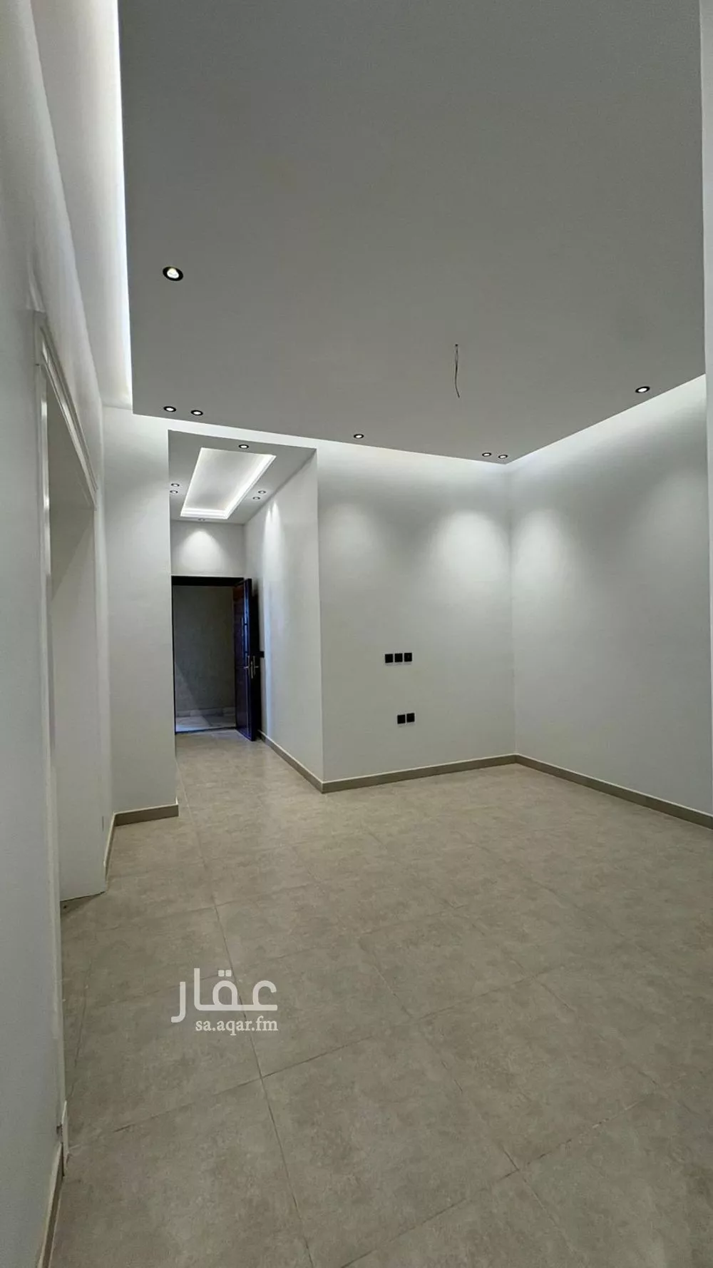 5 bedroom apartment in Al Manar 8