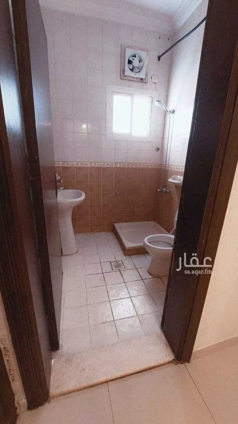 2 bedroom apartment in Al Naseem 5