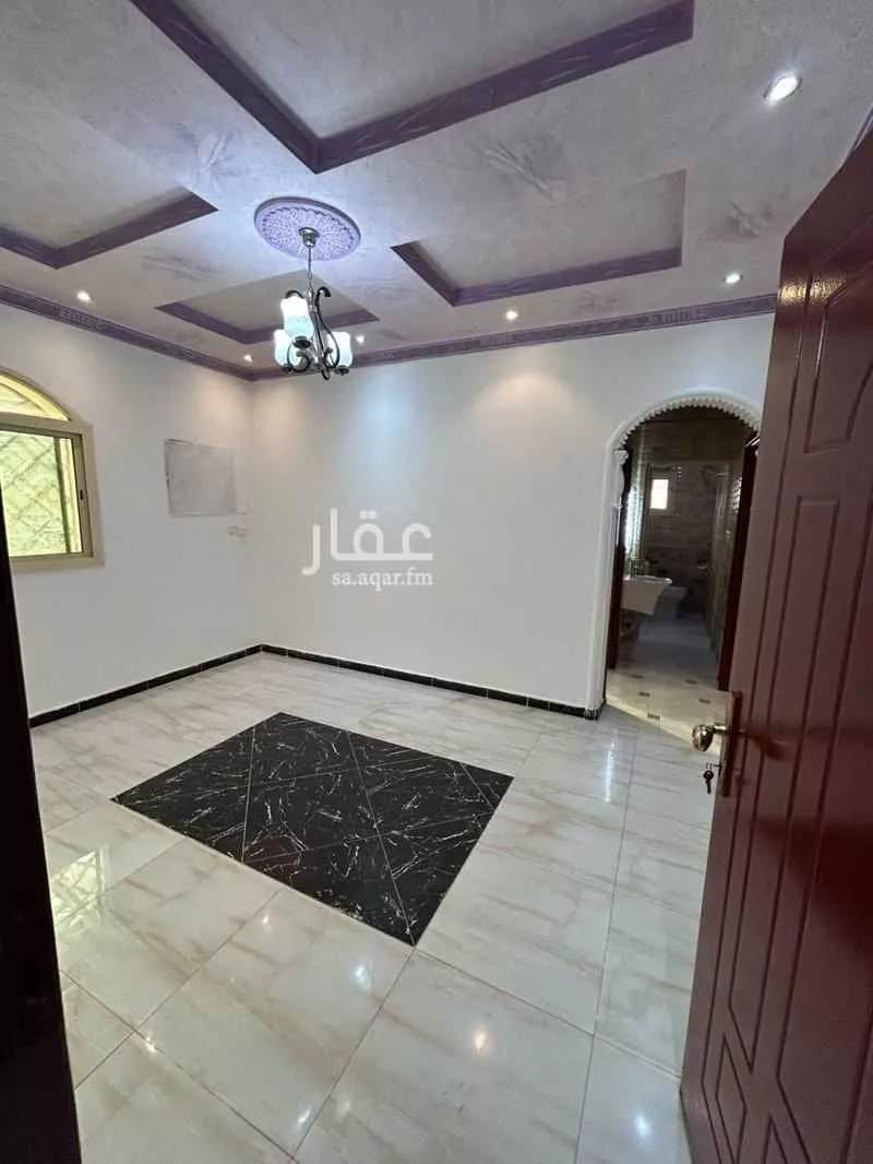 4 bedroom apartment in As Salhiyah 9