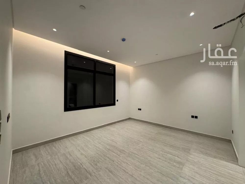 3 bedroom apartment in Al Malqa 13