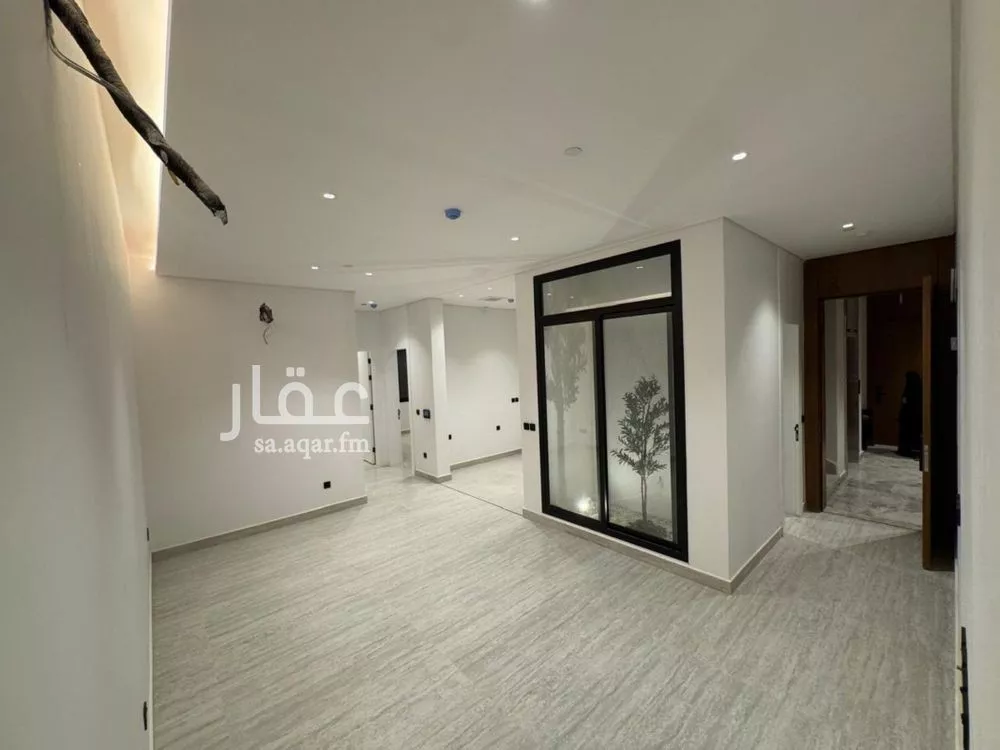 3 bedroom apartment in Al Malqa 16