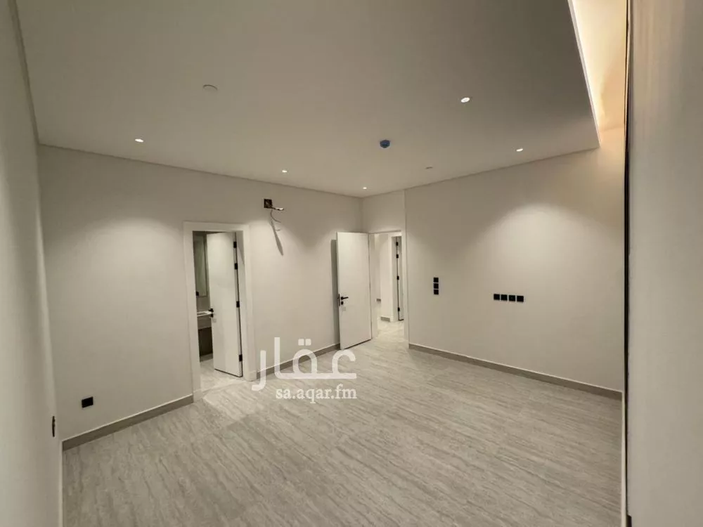 3 bedroom apartment in Al Malqa 8