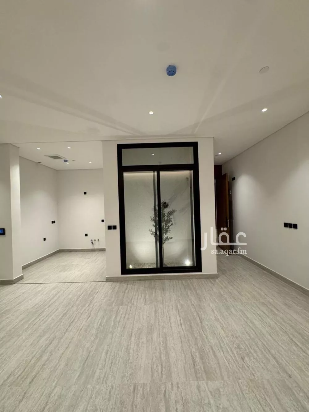 3 bedroom apartment in Al Malqa 9
