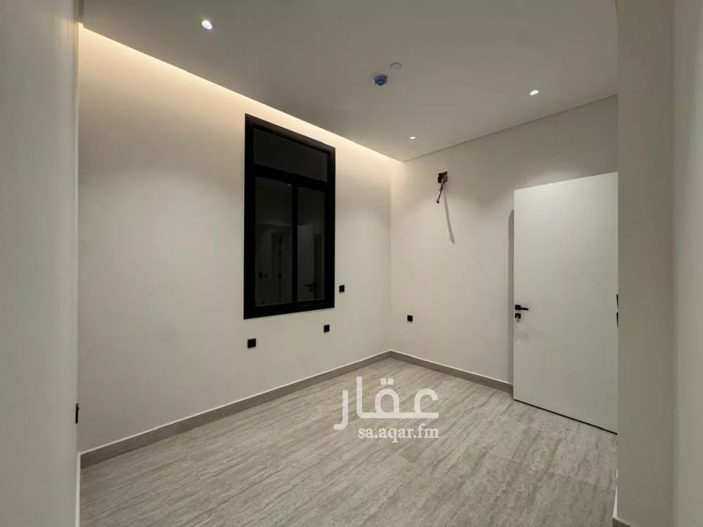 3 bedroom apartment in Al Malqa 10