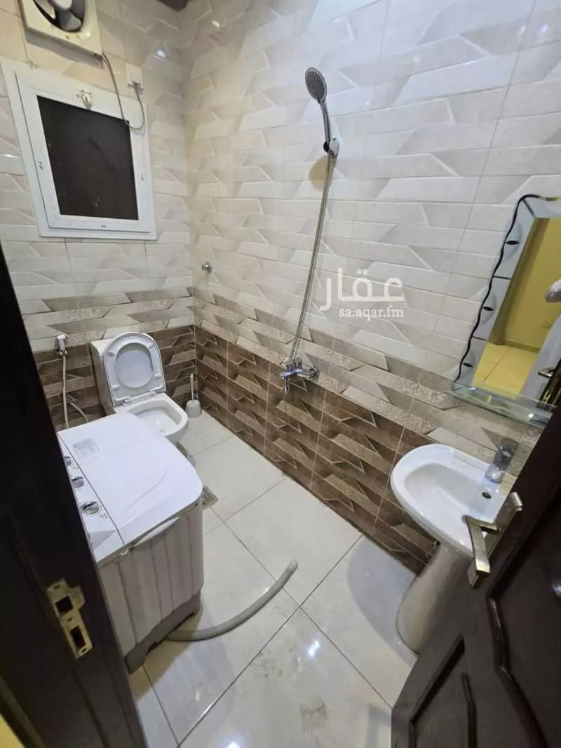 2 bedroom apartment in Al Hamdaniyah 13