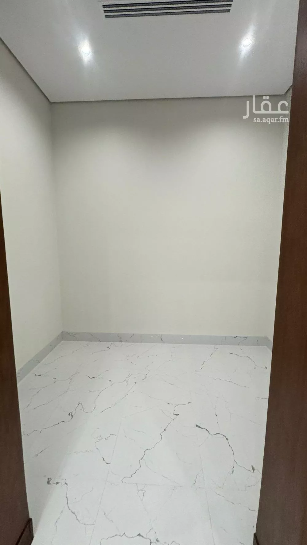 5 bedroom villa in Al Mahdiyyah 14