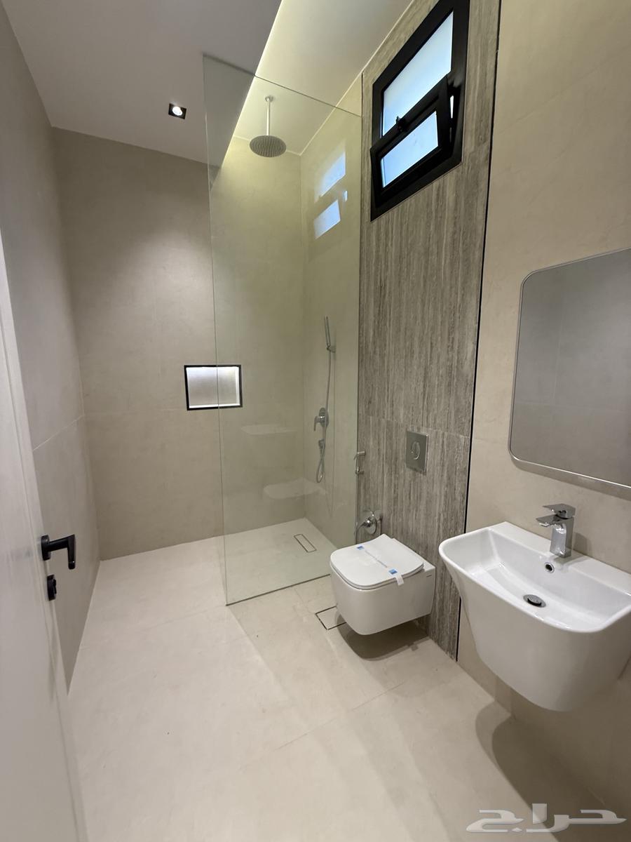 6 bedroom villa in Al Rimal 6