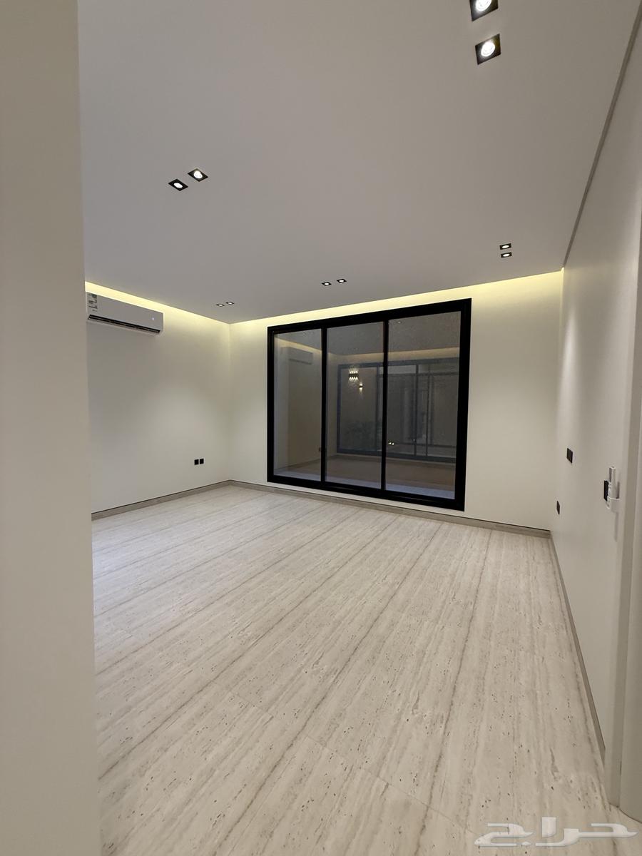 6 bedroom villa in Al Rimal 8
