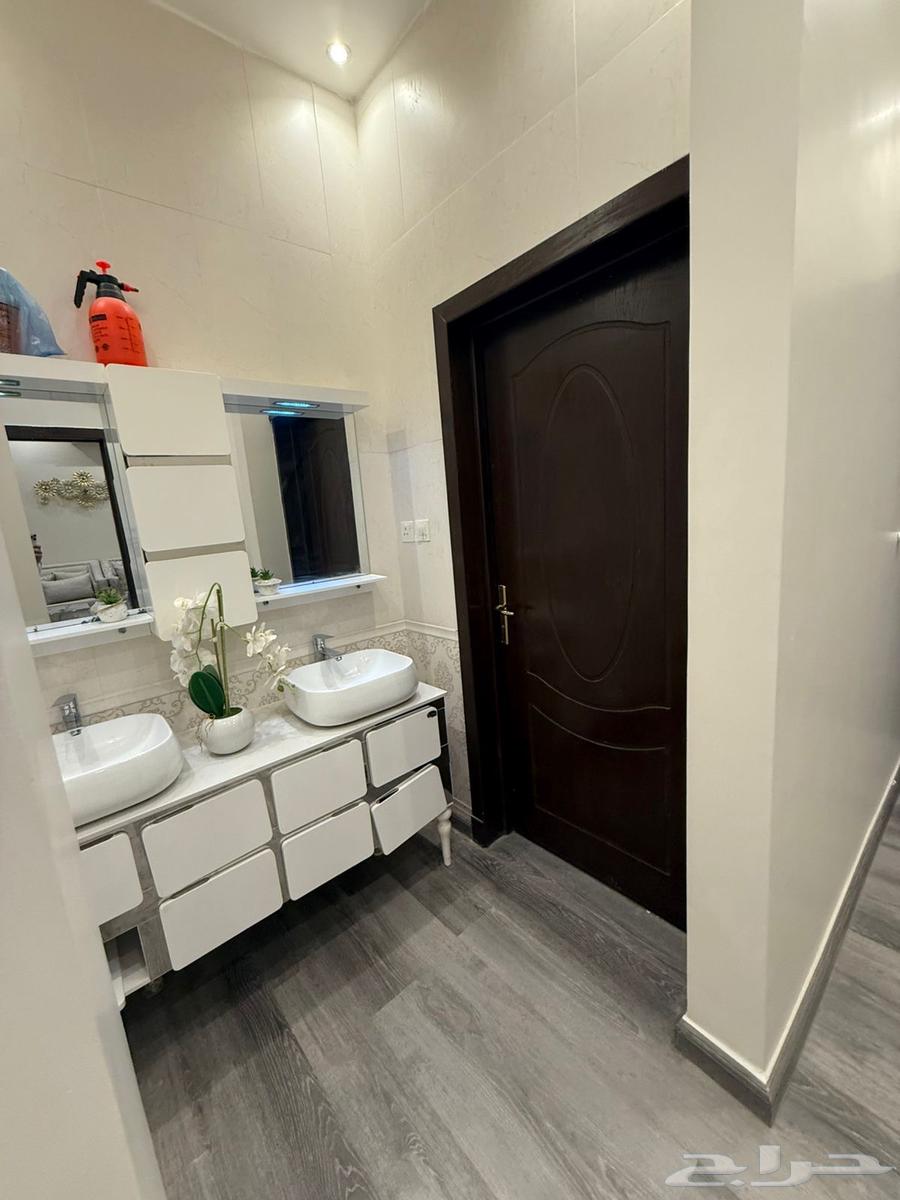 9 bedroom villa in Dhahrat Laban 7