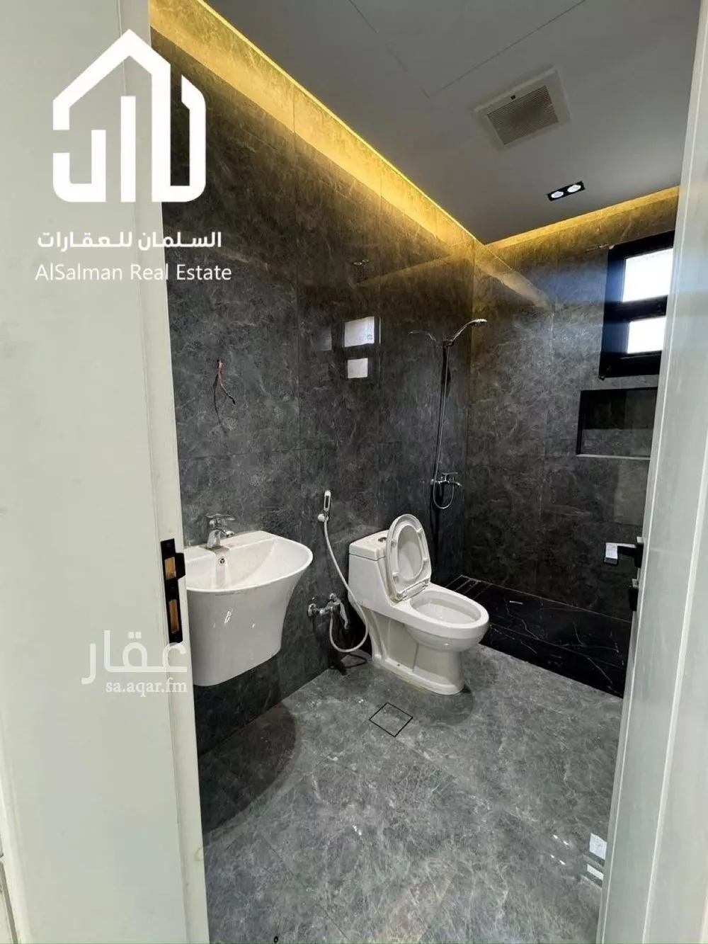 شقة 3 غرف في العارض 5
