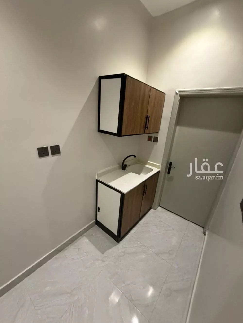 شقة 1 غرف في الازدهار 4