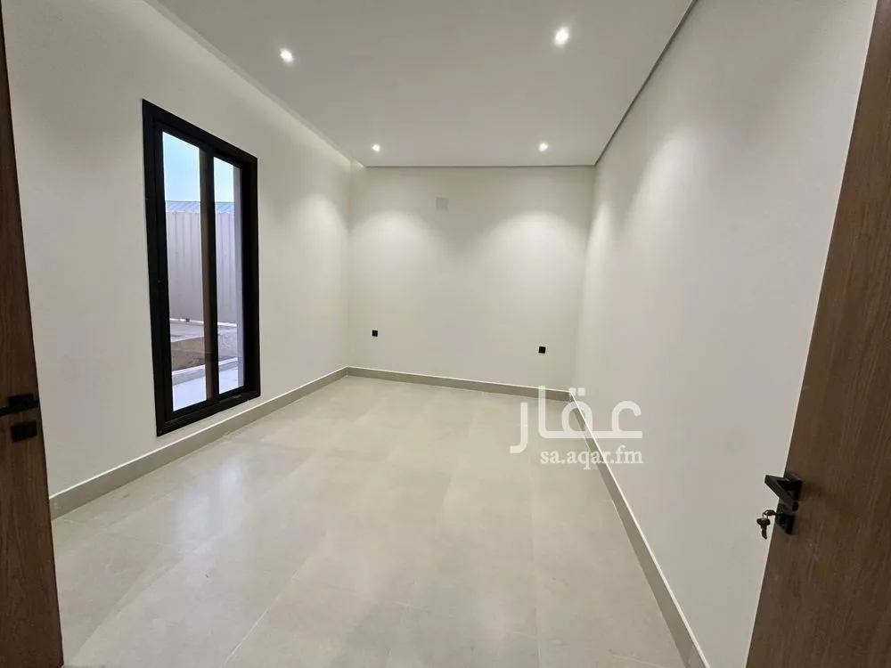 فيلا 5 غرف في النهضة 25