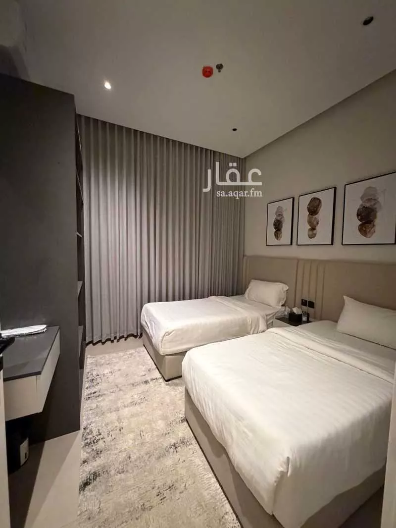 شقة 3 غرف في الملقا 6