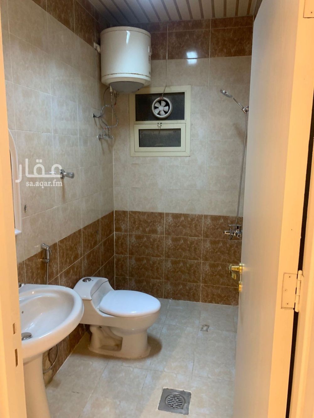 4 bedroom villa in Qurtubah, Riyadh 14