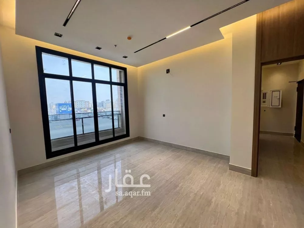 3 bedroom apartment in Al Yarmouk 11