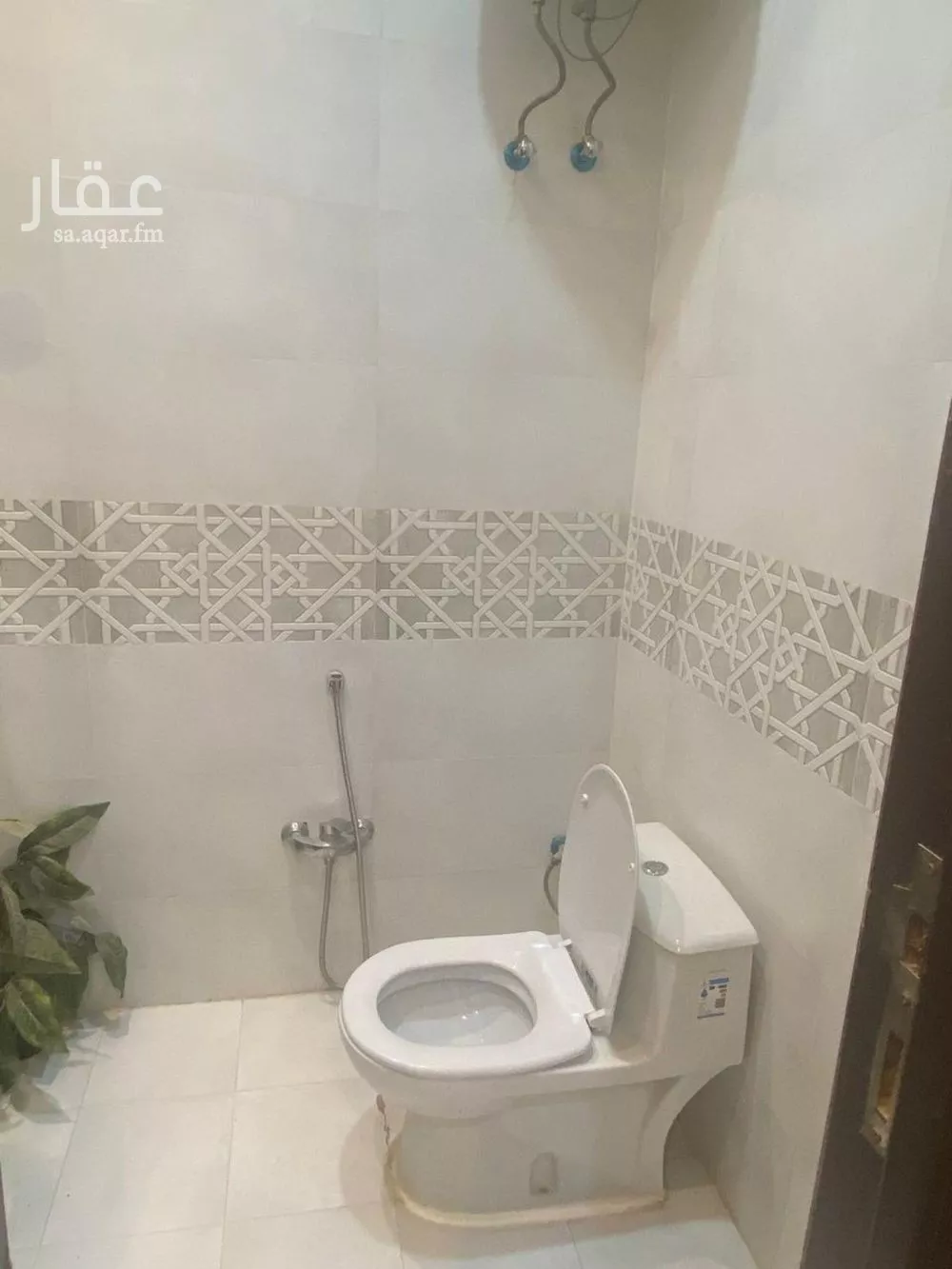 فيلا 5 غرف في ديراب 14