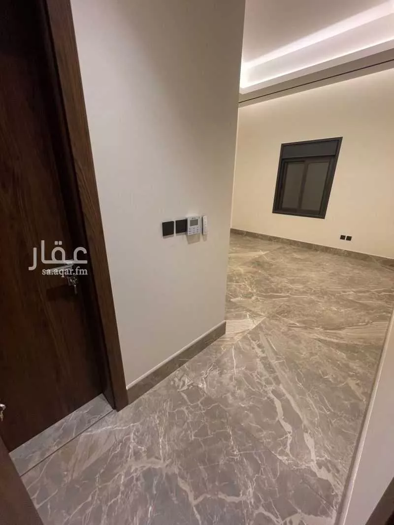 شقة 4 غرف في الزهراء 22