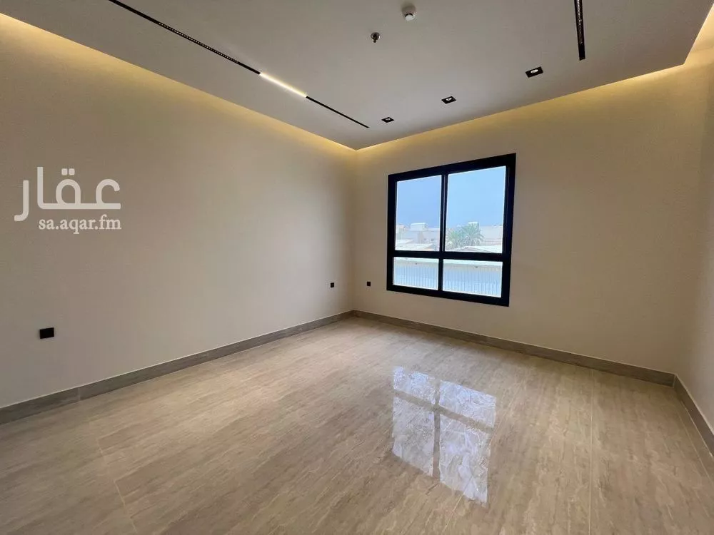 3 bedroom apartment in Al Yarmouk 19