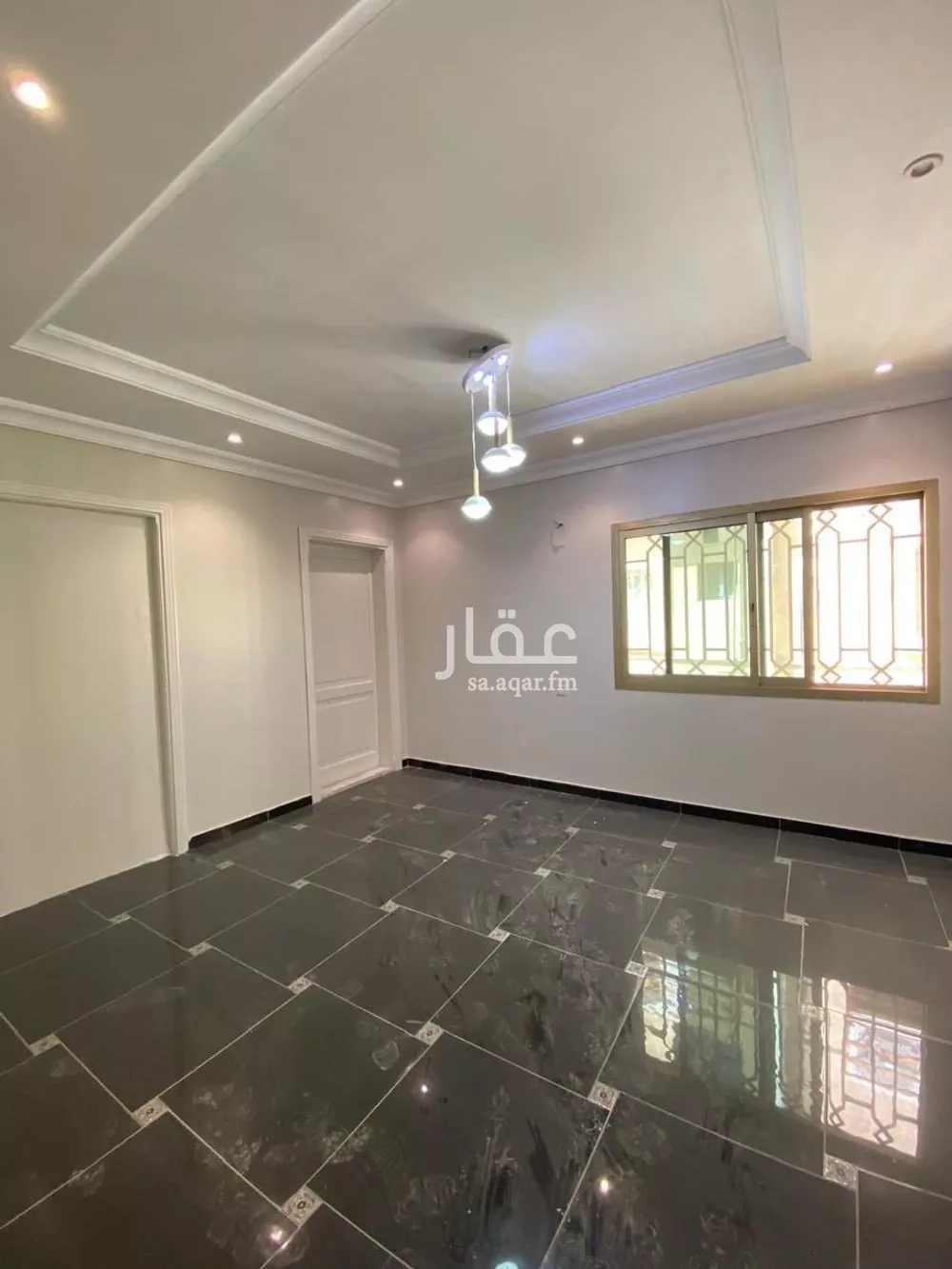 عمارة 528 م² في الفيصلية 4