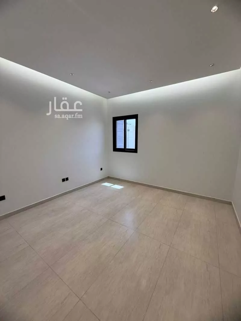 فيلا 8 غرف في الرياض 10