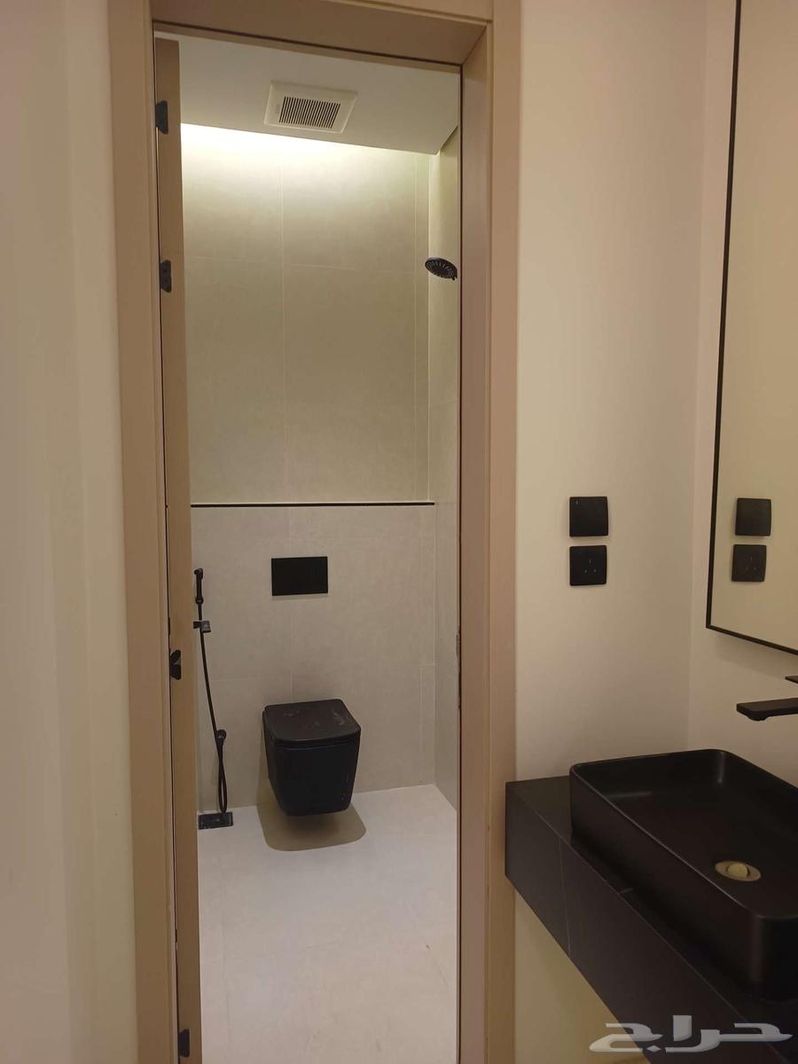 3 bedroom apartment in Al Nuzhah 9