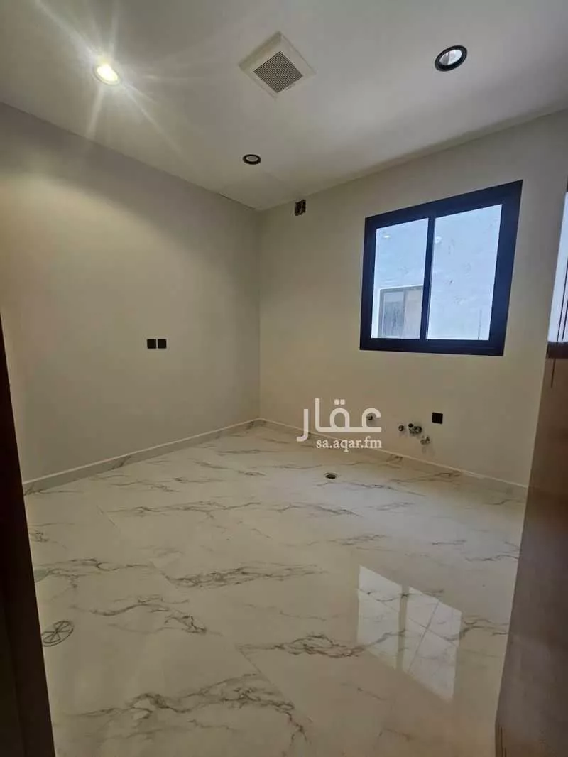 3 bedroom floor in Al Janadriyah 3
