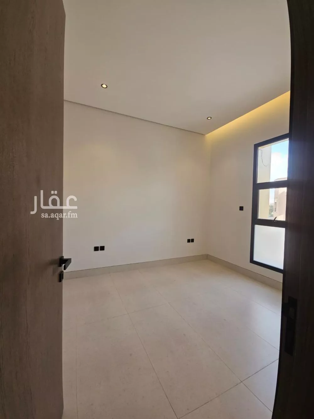 فيلا 5 غرف في النرجس 5