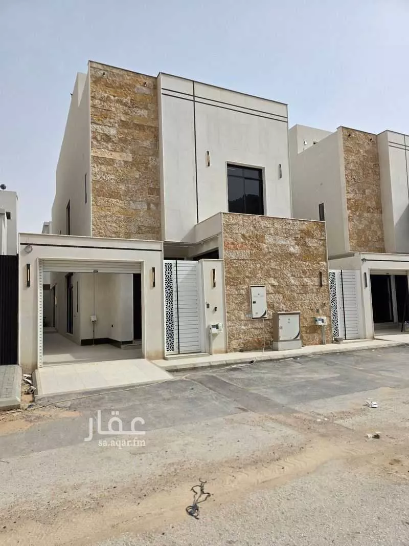 6 bedroom villa in Al Rimal 2