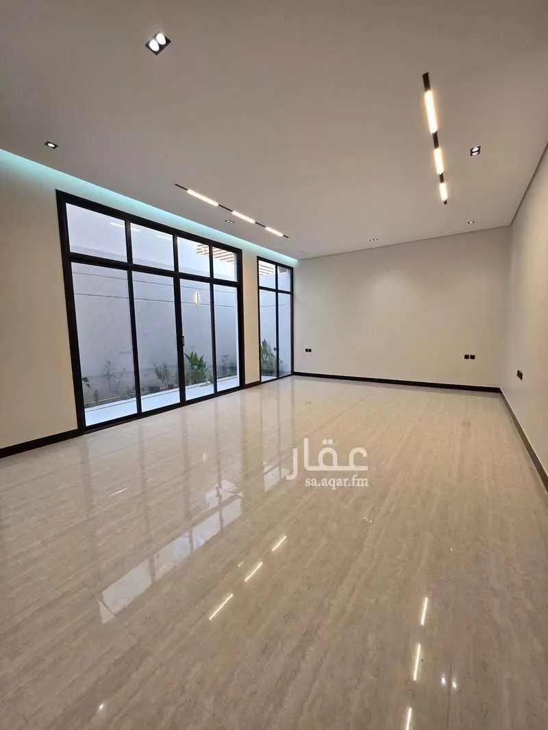 6 bedroom villa in Al Rimal 15