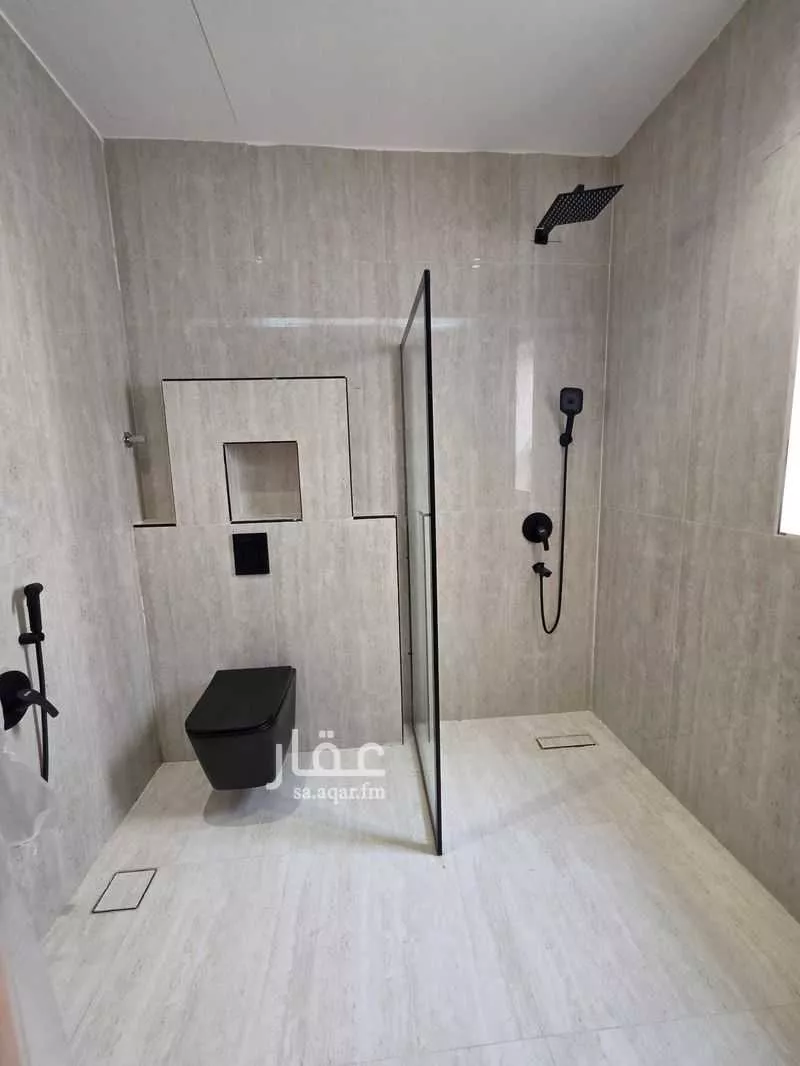 6 bedroom villa in Al Rimal 28