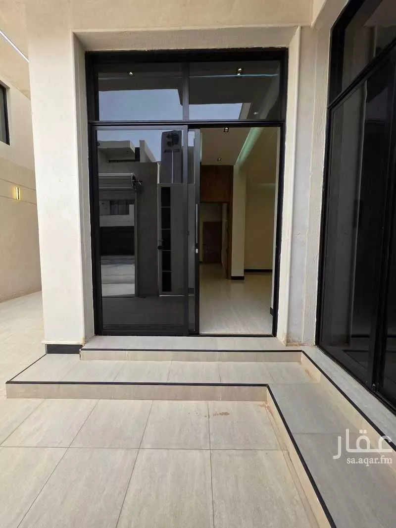 6 bedroom villa in Al Rimal 6