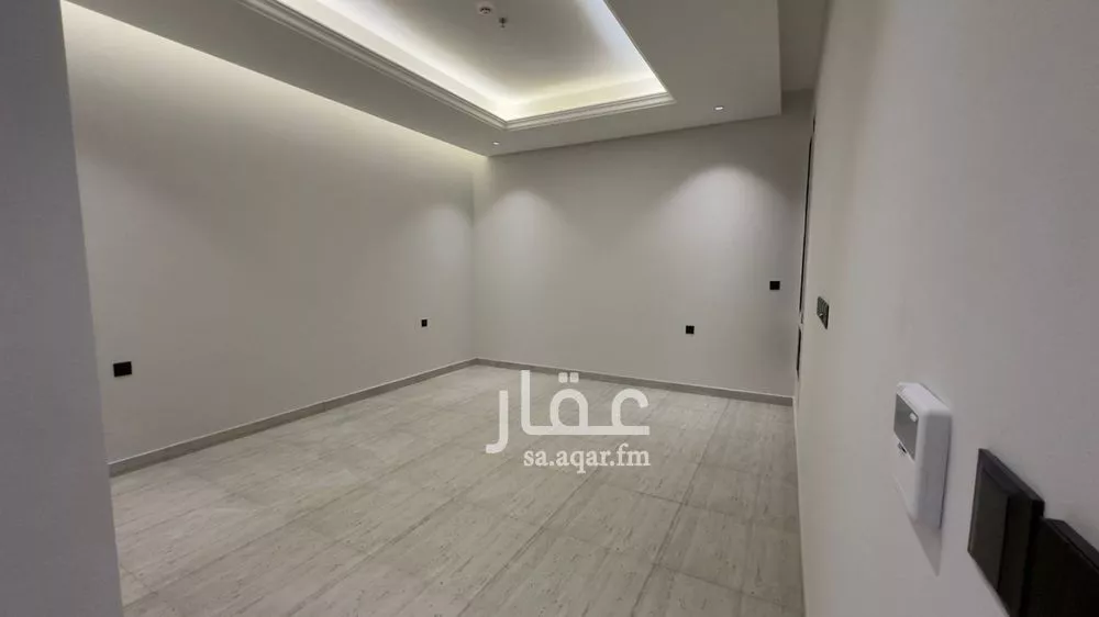 3 bedroom apartment in Al Malqa 4